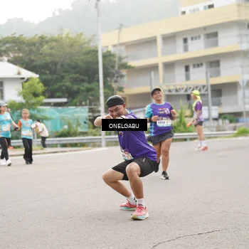 Runner Photo 8240226