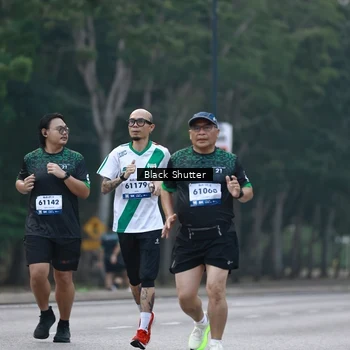 Runner Photo 8240238