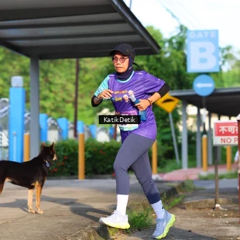 Runner Photo 8240239