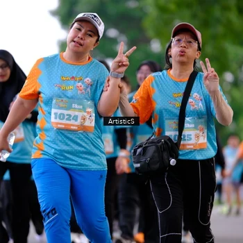 Runner Photo 8240246