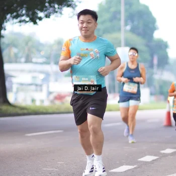 Runner Photo 8240250
