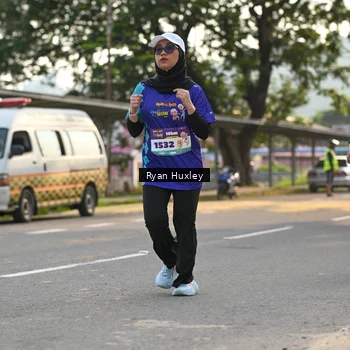 Runner Photo 8240255