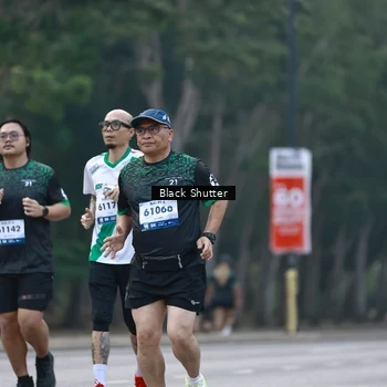 Runner Photo 8240275