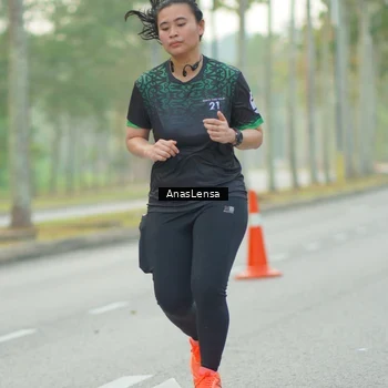 Runner Photo 8240276