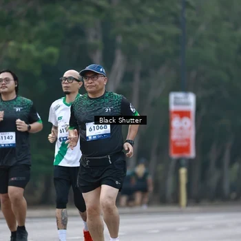 Runner Photo 8240277