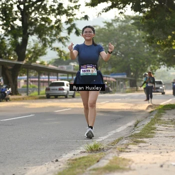 Runner Photo 8240292