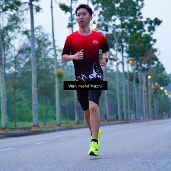 Runner Photo 8240301