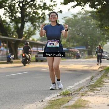 Runner Photo 8240302