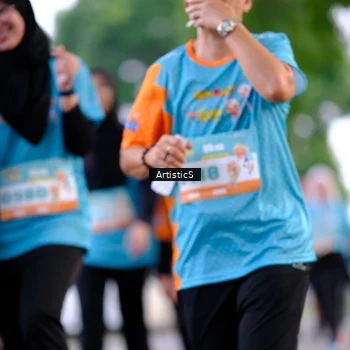 Runner Photo 8240309