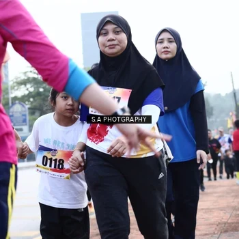 Runner Photo 8240323