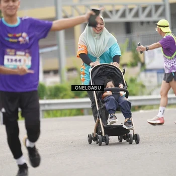 Runner Photo 8240330