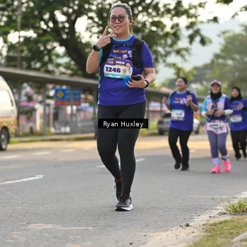 Runner Photo 8240340