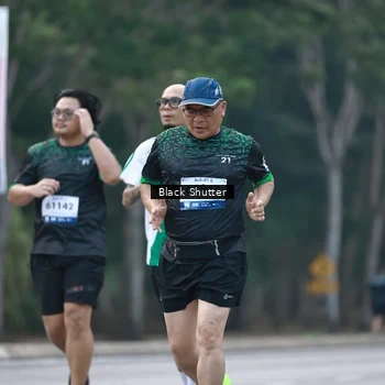 Runner Photo 8240348