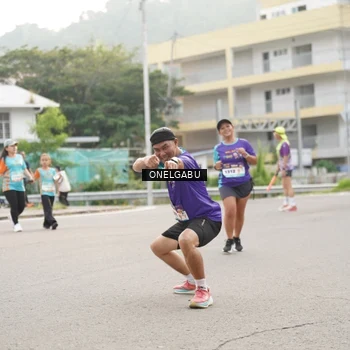 Runner Photo 8240350