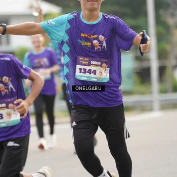 Runner Photo 8240351