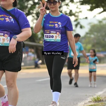 Runner Photo 8240381