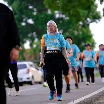 Runner Photo 8240401