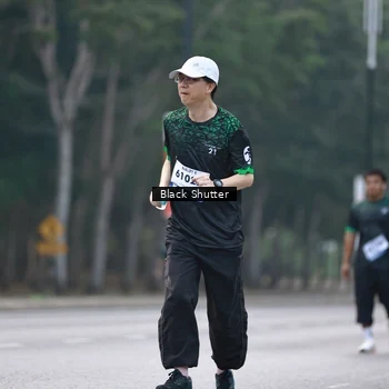 Runner Photo 8240404