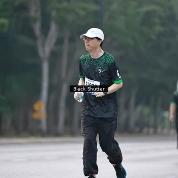 Runner Photo 8240416