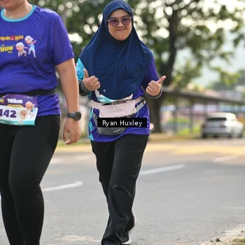 Runner Photo 8240417