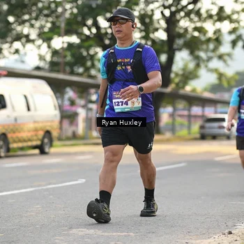 Runner Photo 8240420