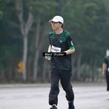 Runner Photo 8240426