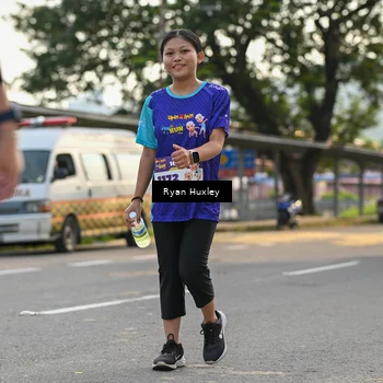Runner Photo 8240442