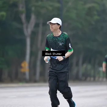 Runner Photo 8240443