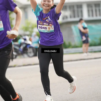 Runner Photo 8240446