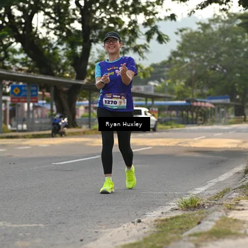Runner Photo 8240454