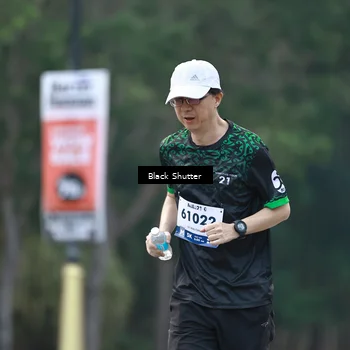 Runner Photo 8240469