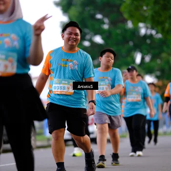 Runner Photo 8240472