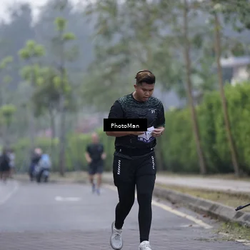 Runner Photo 8240491