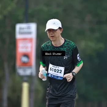 Runner Photo 8240533