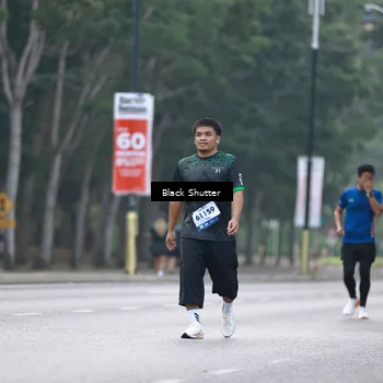 Runner Photo 8240537