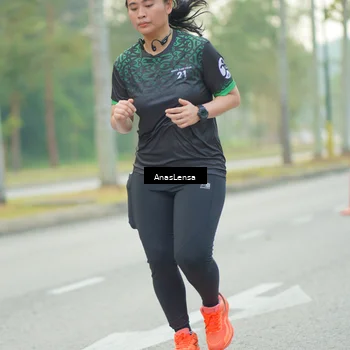 Runner Photo 8240541