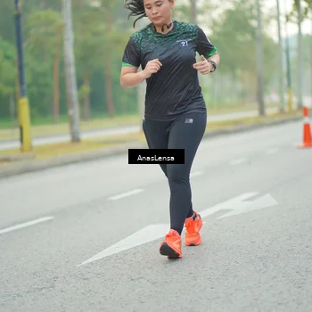 Runner Photo 8240551