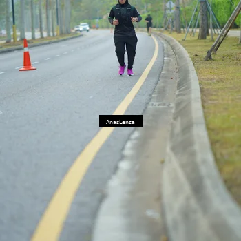 Runner Photo 8240553