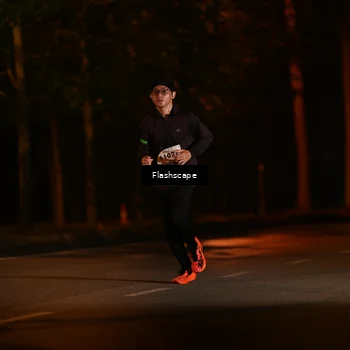 Runner Photo 8240555