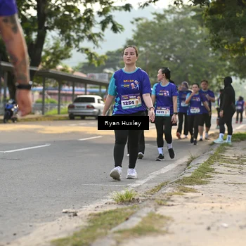 Runner Photo 8240561