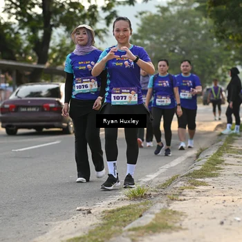 Runner Photo 8240584