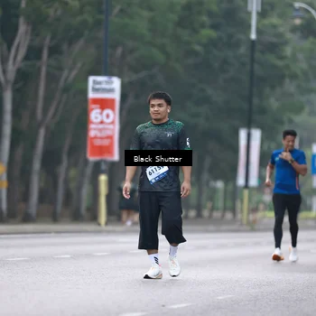 Runner Photo 8240600
