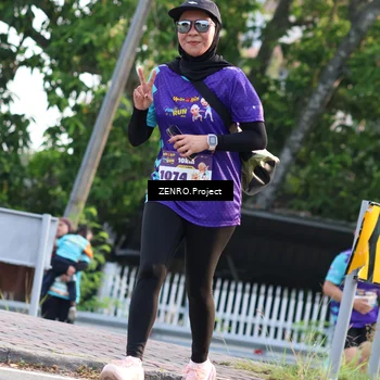 Runner Photo 8240602