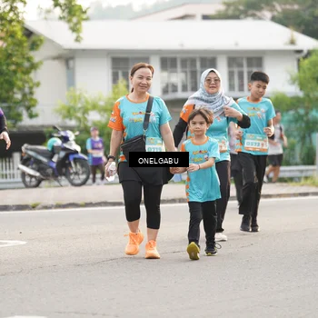Runner Photo 8240620
