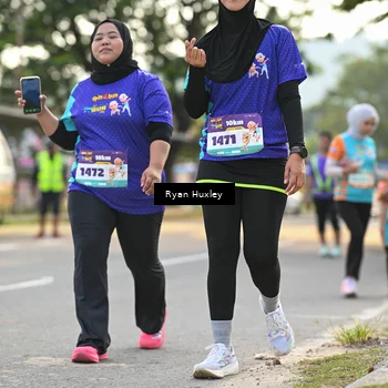 Runner Photo 8240621