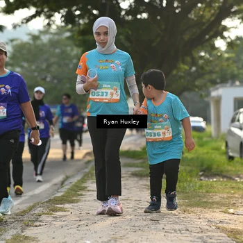 Runner Photo 8240626