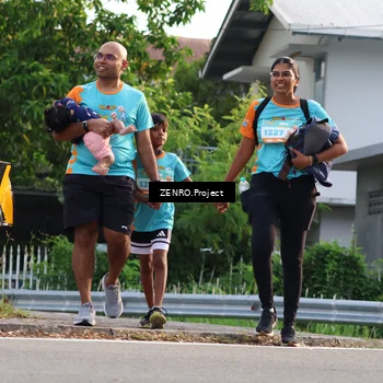Runner Photo 8240636
