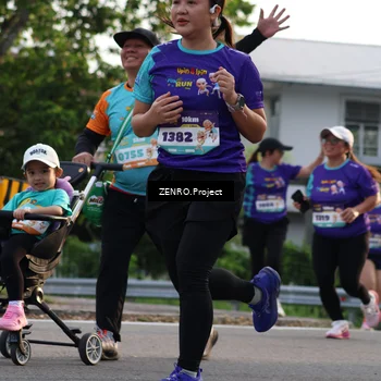 Runner Photo 8240642