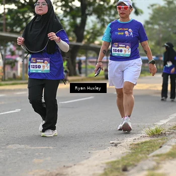 Runner Photo 8240661
