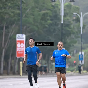 Runner Photo 8240671